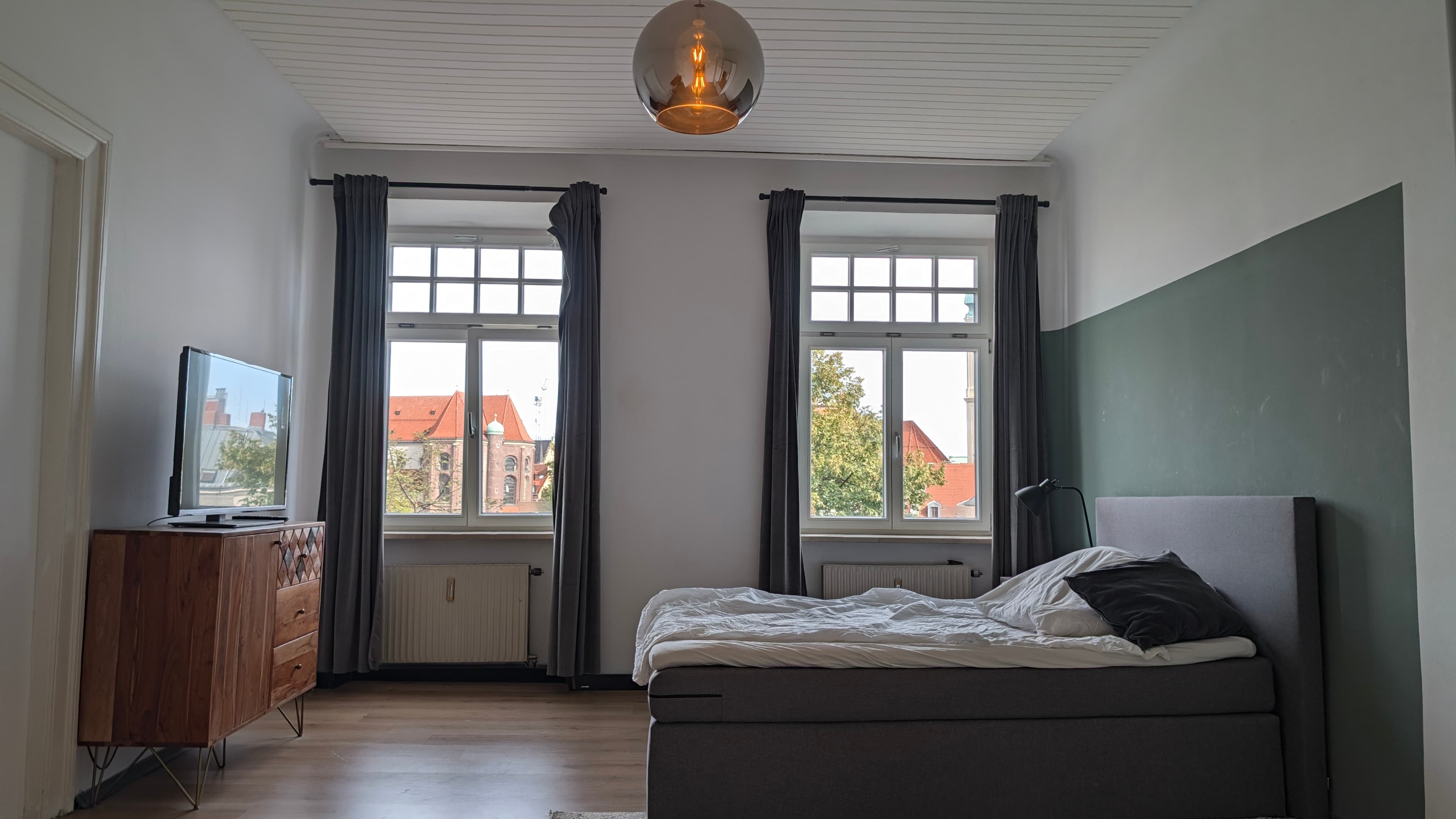 Innenansicht – Frauenstr. 10–12, 3. Geschoss, Mitte