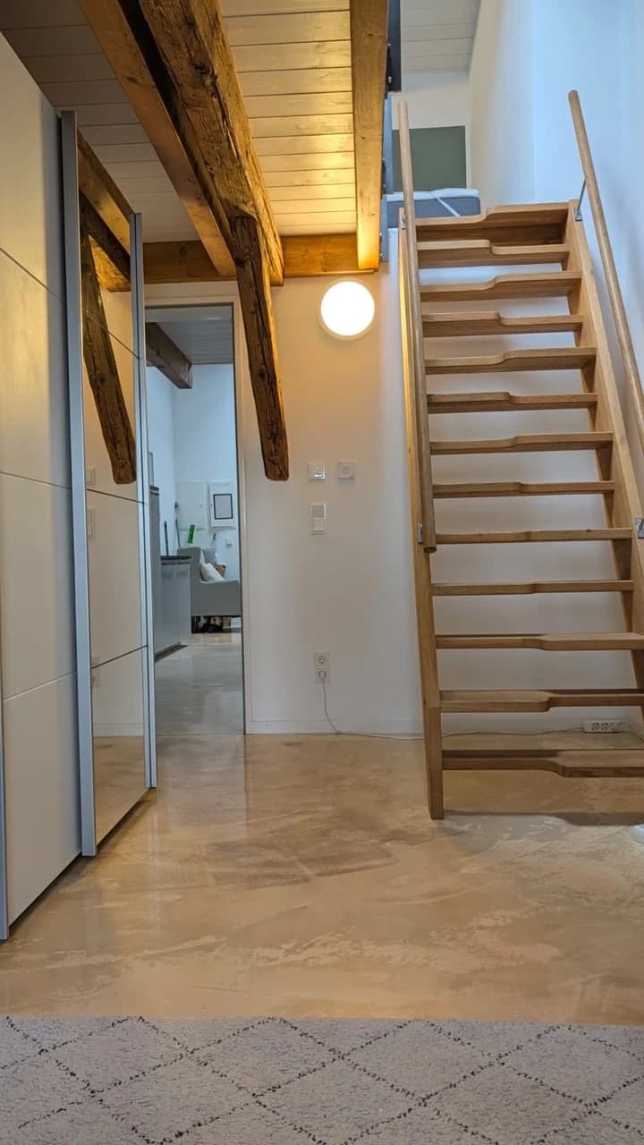 Möbliertes Zimmer mit Blick über den Viktualienmarkt · Foto 8